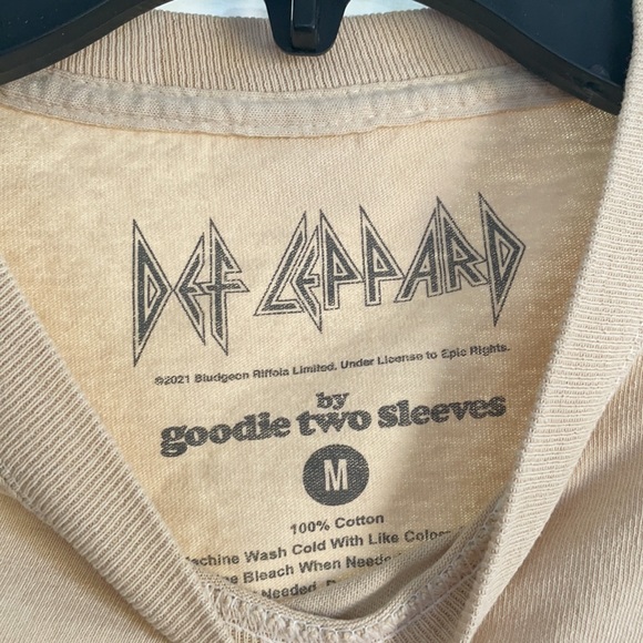 Def Leopard Long Sleeve Tee Size Medium - Picture 3 of 4